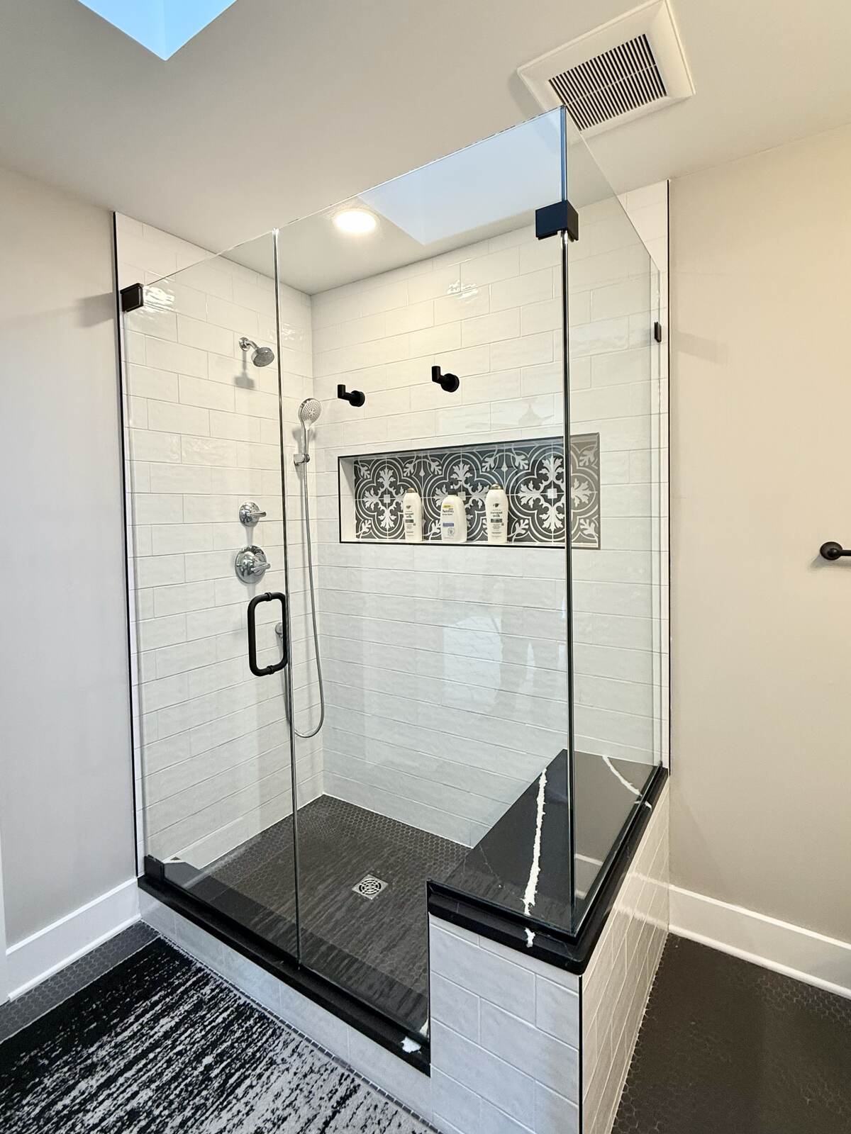 Wine cellar glass enclosure