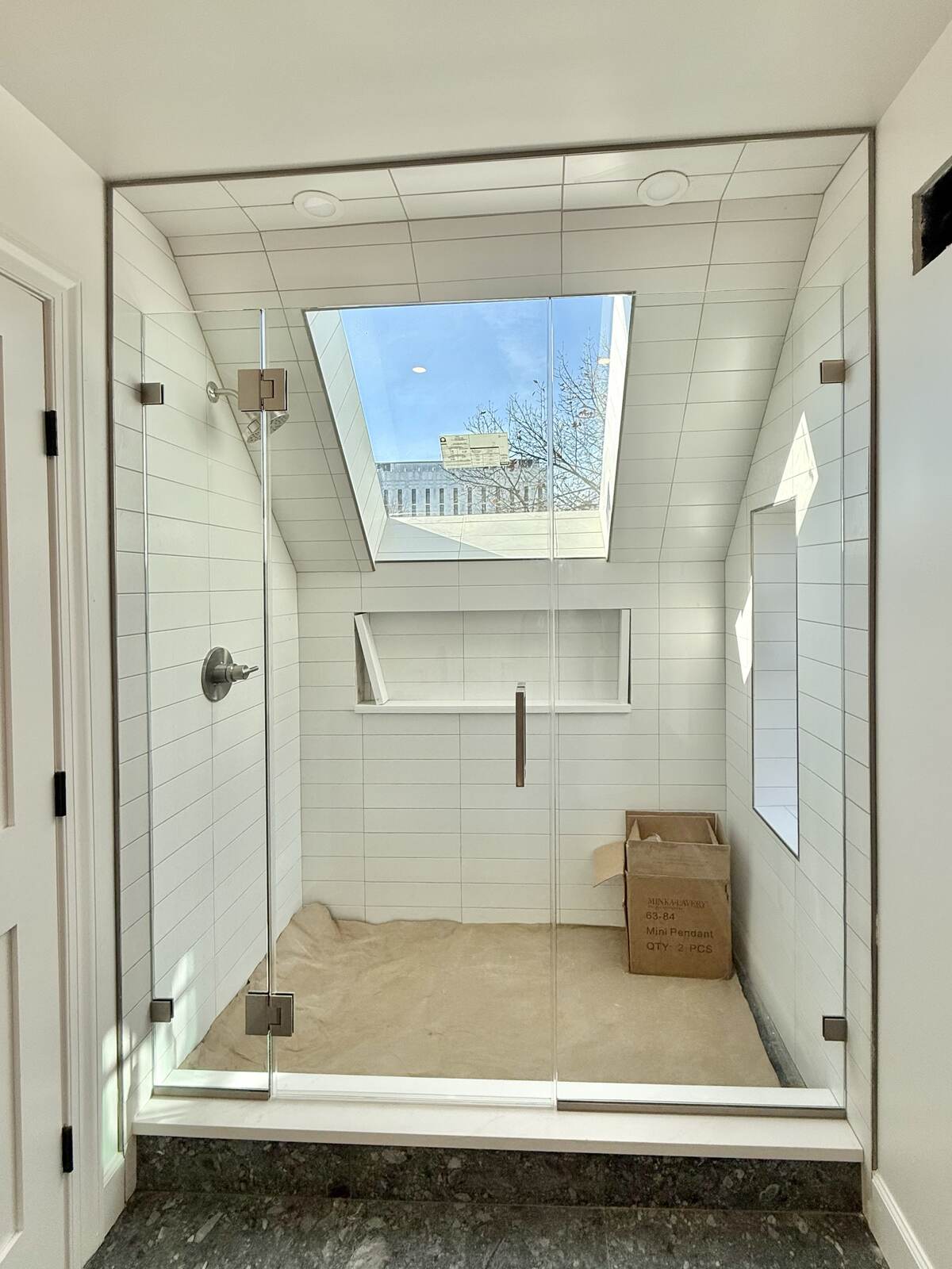 Wine cellar glass enclosure
