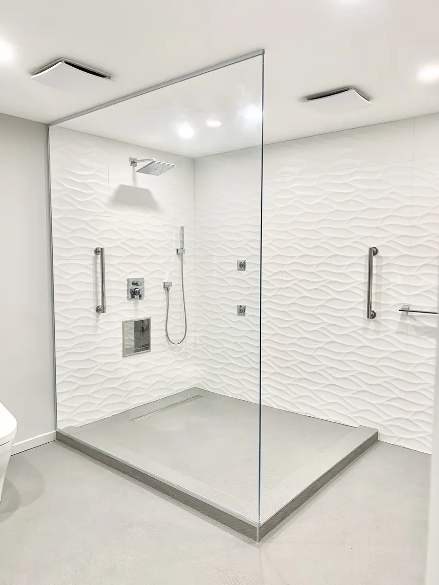 Walk-in frameless glass shower enclosure, Frameless Glass Spray Panel