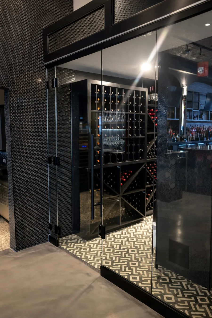 Wine cellar glass enclosure, Restaurant Wine Cellar Glass